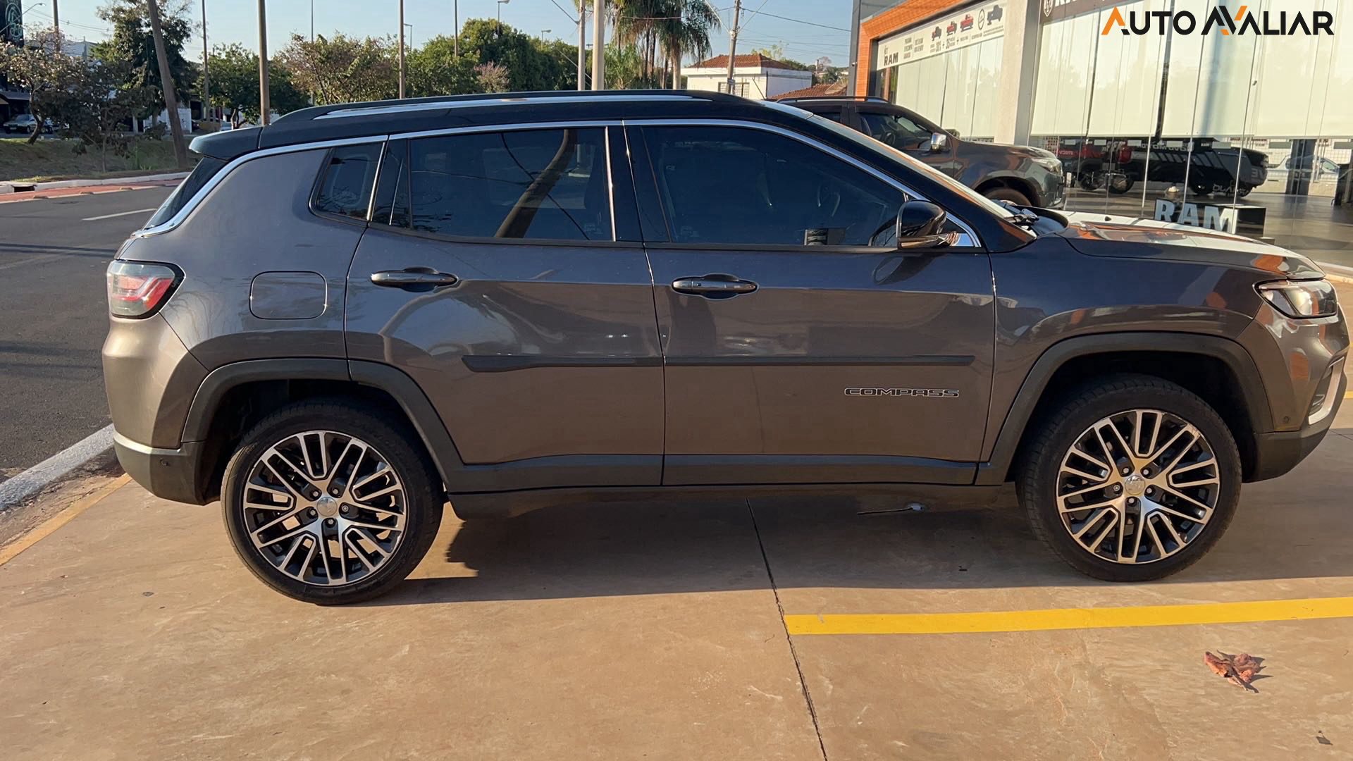 JEEP COMPASS 2.0 16V DIESEL LIMITED 4X4 AUTOMATICO