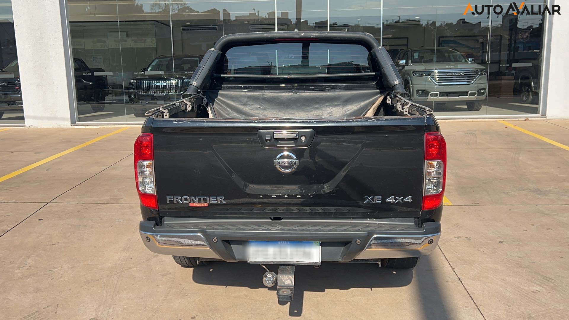 NISSAN FRONTIER 2.3 16V TURBO DIESEL XE CD 4X4 AUTOMÁTICO