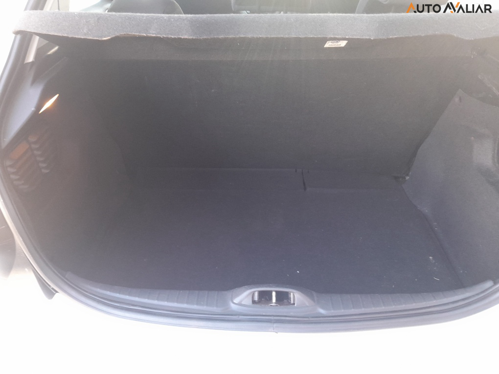 PEUGEOT 208 1.2 ACTIVE PACK 12V FLEX 4P MANUAL