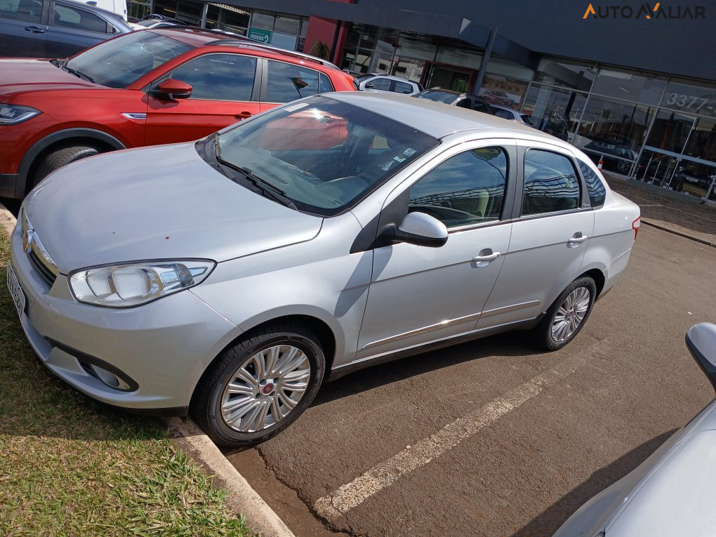 FIAT GRAND SIENA 1.6 MPI ESSENCE 16V FLEX 4P MANUAL