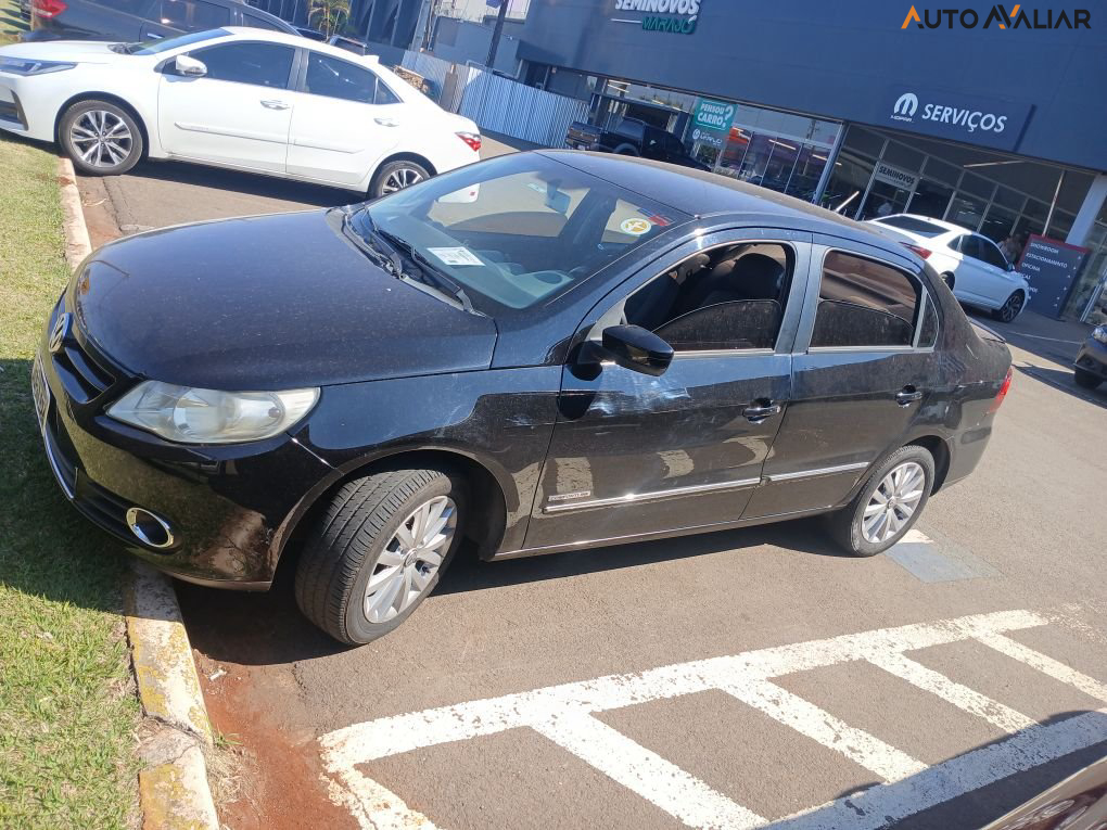 VOLKSWAGEN VOYAGE 1.6 MI COMFORTLINE 8V FLEX 4P MANUAL