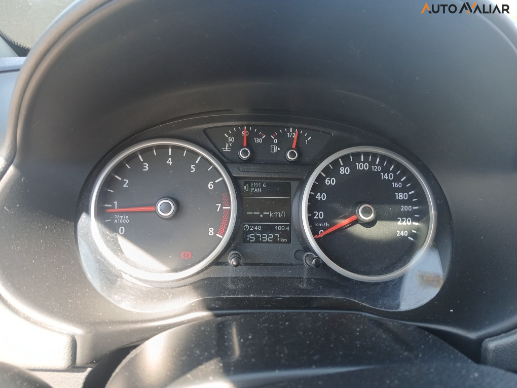 VOLKSWAGEN VOYAGE 1.6 MI COMFORTLINE 8V FLEX 4P MANUAL