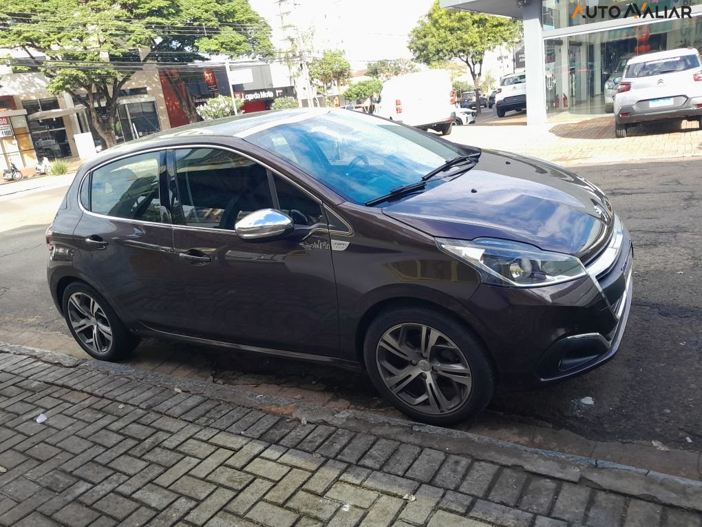 PEUGEOT 208 1.6 URBANTECH 16V FLEX 4P AUTOMATICO