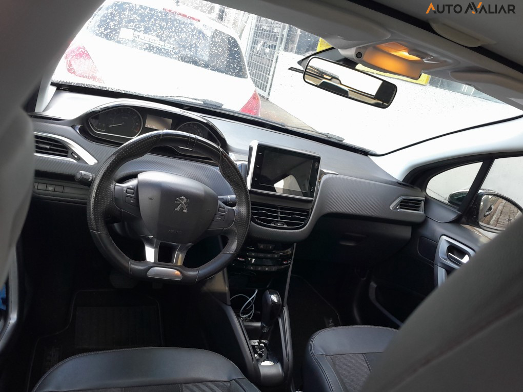 PEUGEOT 208 1.6 URBANTECH 16V FLEX 4P AUTOMATICO