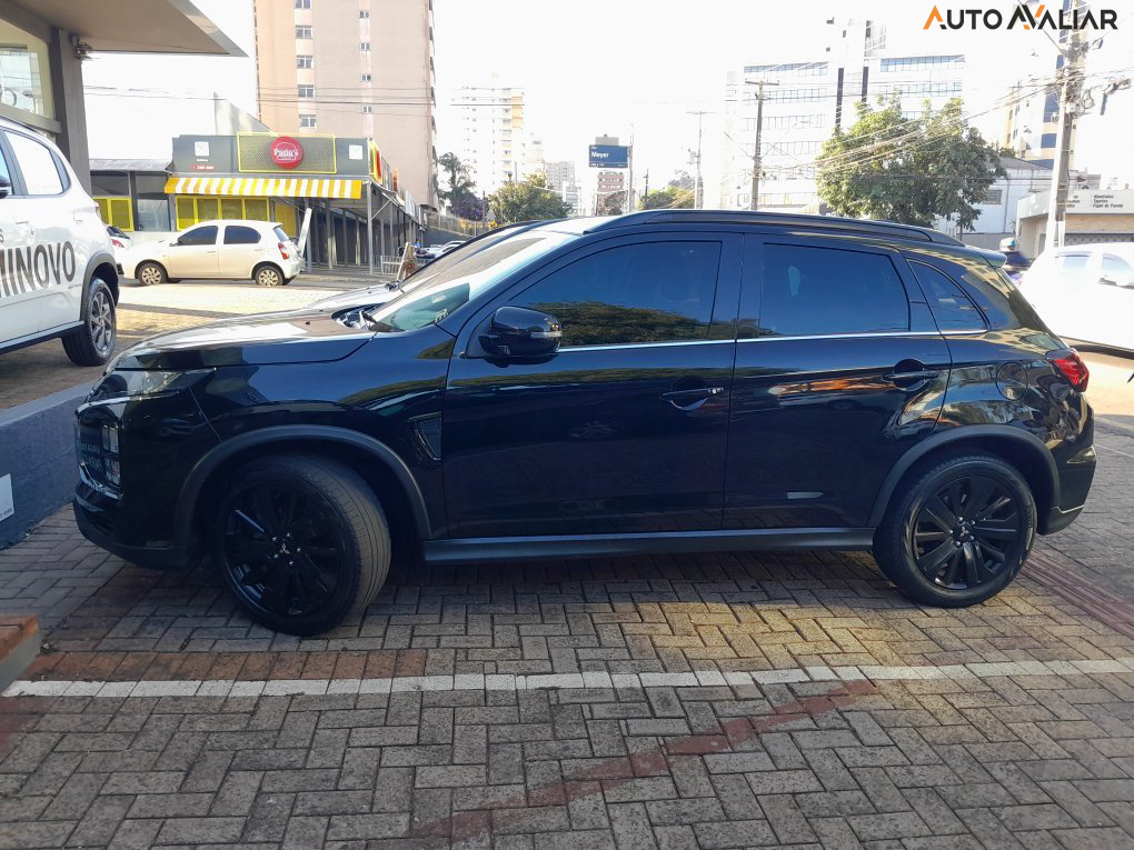 MITSUBISHI OUTLANDER SPORT 2.0 MIVEC FLEX HPE BLACK EDITION AUTOMÁTICO