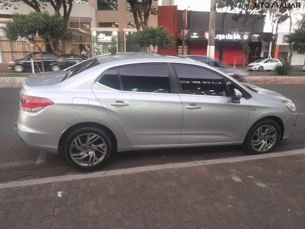 CITROEN C4 LOUNGE 1.6 EXCLUSIVE 16V TURBO FLEX 4P AUTOMATICO