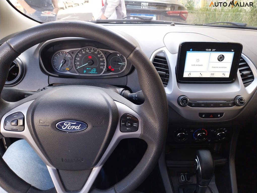 FORD KA+ 1.5 SE PLUS 16V FLEX 4P AUTOMÁTICO