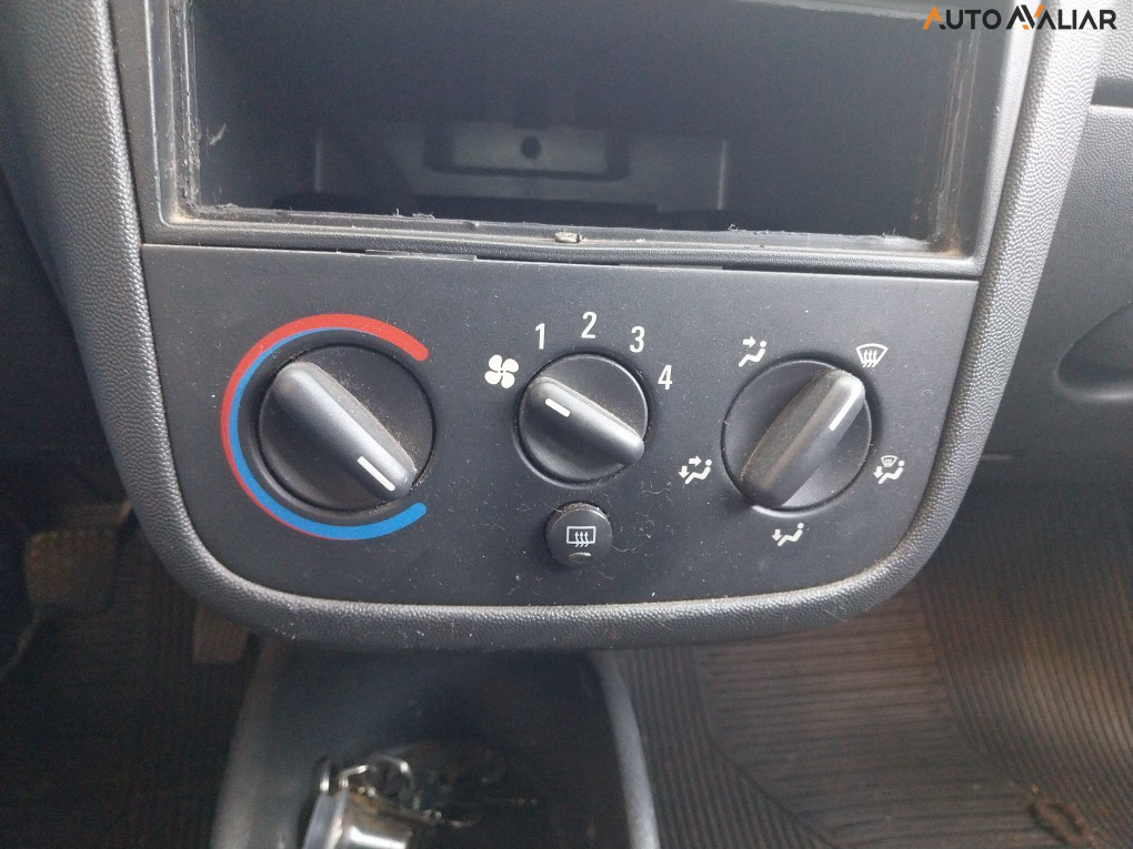 CHEVROLET CORSA 1.4 MPFI MAXX 8V FLEX 4P MANUAL