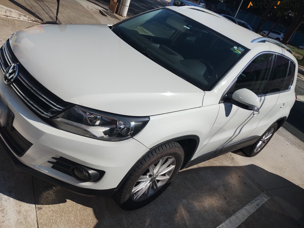 VOLKSWAGEN TIGUAN 2.0 TSI R-LINE 16V TURBO GASOLINA 4P TIPTRONIC