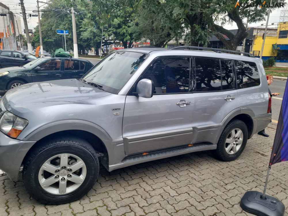 MITSUBISHI PAJERO FULL 3.8 HPE 4X4 V6 24V GASOLINA 4P AUTOMATICO
