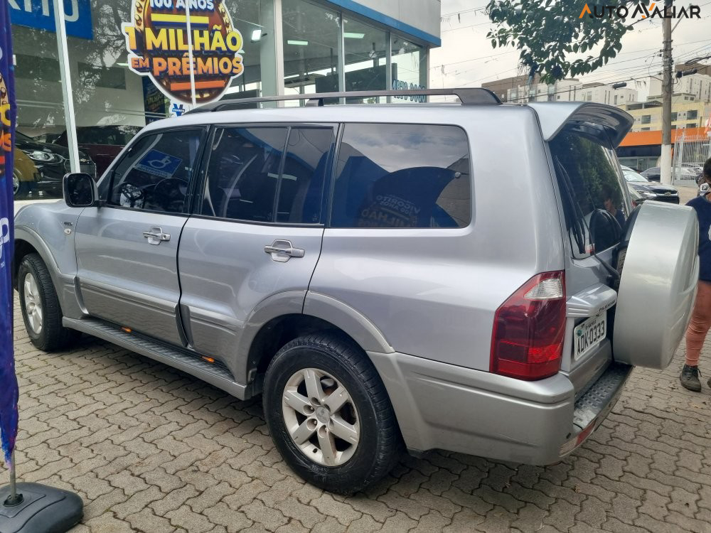 MITSUBISHI PAJERO FULL 3.8 HPE 4X4 V6 24V GASOLINA 4P AUTOMATICO