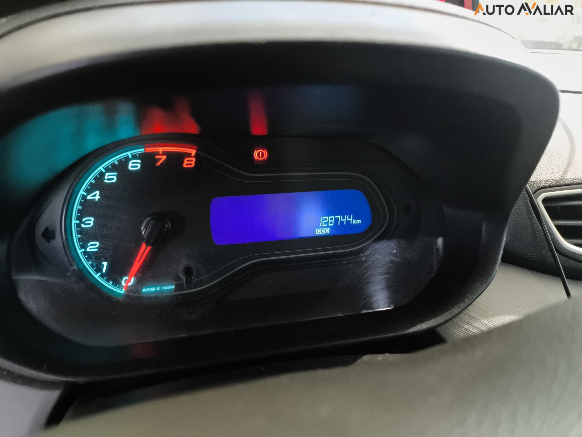 CHEVROLET ONIX 1.0 MPFI LT 8V FLEX 4P MANUAL