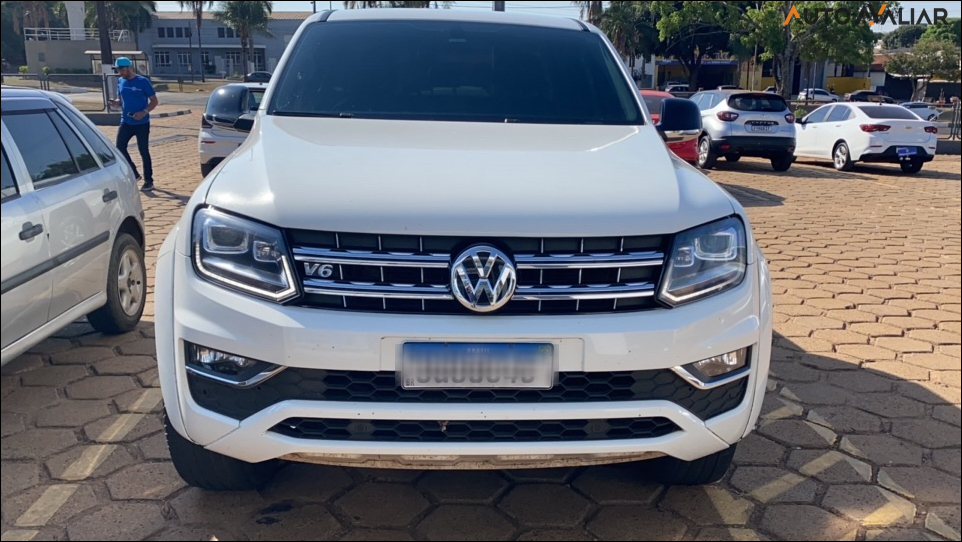 VOLKSWAGEN AMAROK 3.0 V6 TDI HIGHLINE CD DIESEL 4MOTION AUTOMATICO