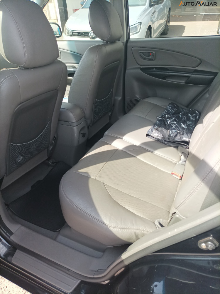 HYUNDAI TUCSON 2.0 MPFI GL 16V 142CV 2WD GASOLINA 4P MANUAL