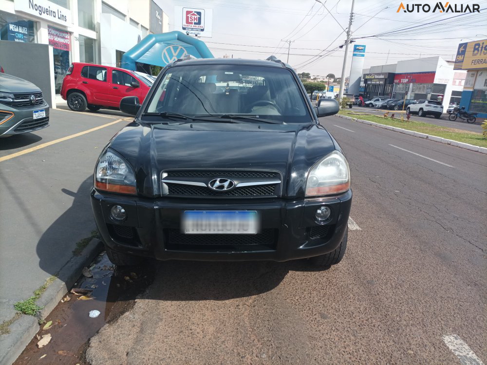 HYUNDAI TUCSON 2.0 MPFI GL 16V 142CV 2WD GASOLINA 4P MANUAL