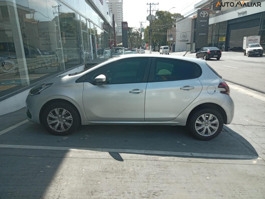PEUGEOT 208 1.2 ACTIVE 12V FLEX 4P MANUAL