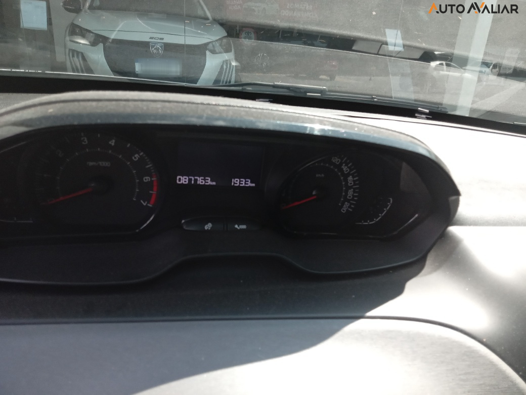 PEUGEOT 208 1.2 ACTIVE 12V FLEX 4P MANUAL