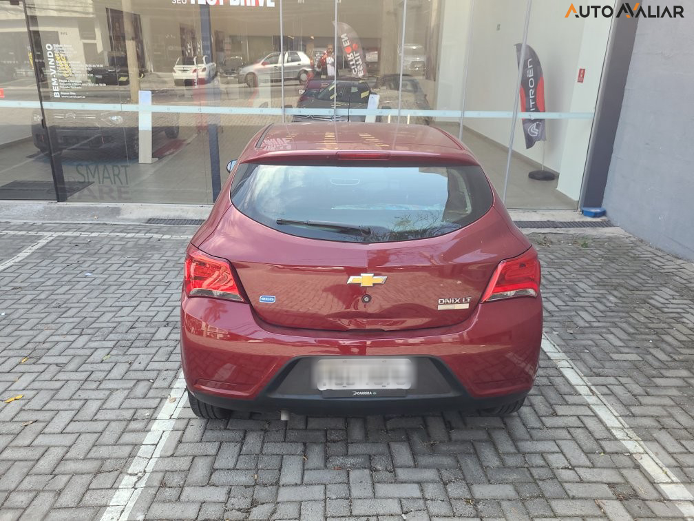 CHEVROLET ONIX 1.0 MPFI LT 8V FLEX 4P MANUAL