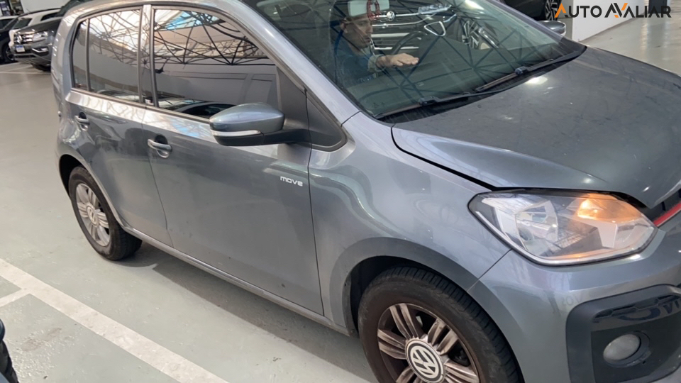 VOLKSWAGEN UP 1.0 TSI MOVE UP 12V FLEX 4P MANUAL