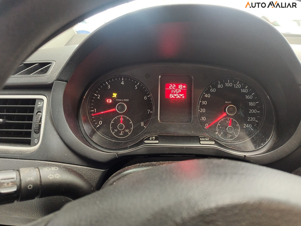 VOLKSWAGEN FOX 1.6 MI 8V FLEX 4P MANUAL