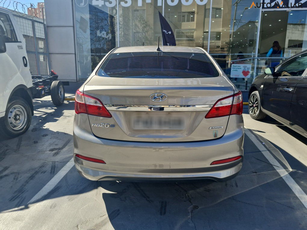 HYUNDAI HB20S 1.6 COMFORT PLUS 16V FLEX 4P AUTOMATICO