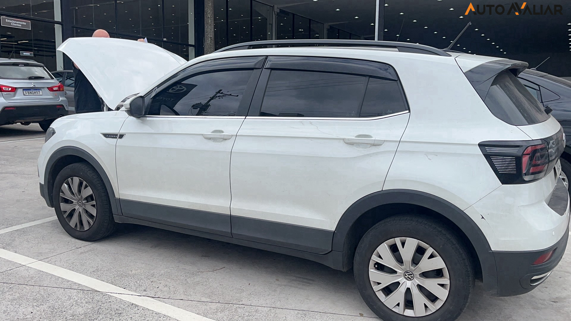 VOLKSWAGEN T-CROSS 1.0 200 TSI TOTAL FLEX SENSE AUTOM&Aacute;TICO