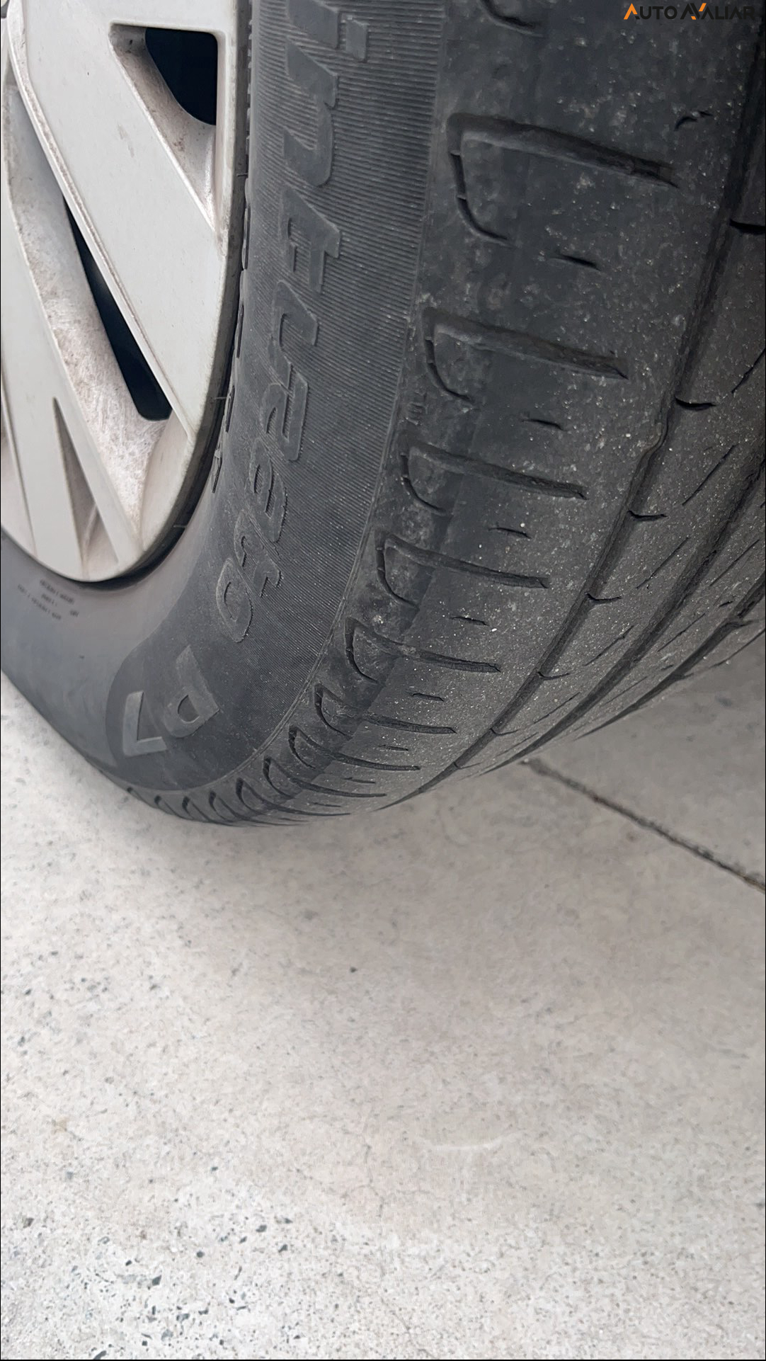 VOLKSWAGEN T-CROSS 1.0 200 TSI TOTAL FLEX SENSE AUTOM&Aacute;TICO