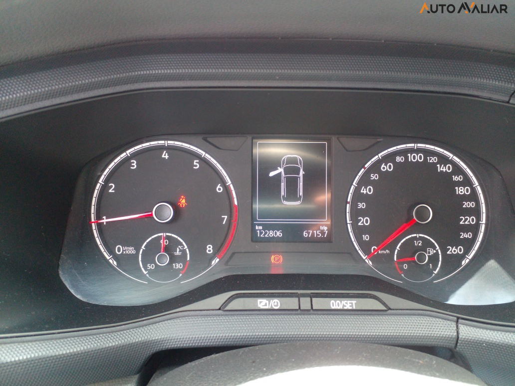 VOLKSWAGEN T-CROSS 1.0 200 TSI TOTAL FLEX AUTOMATICO