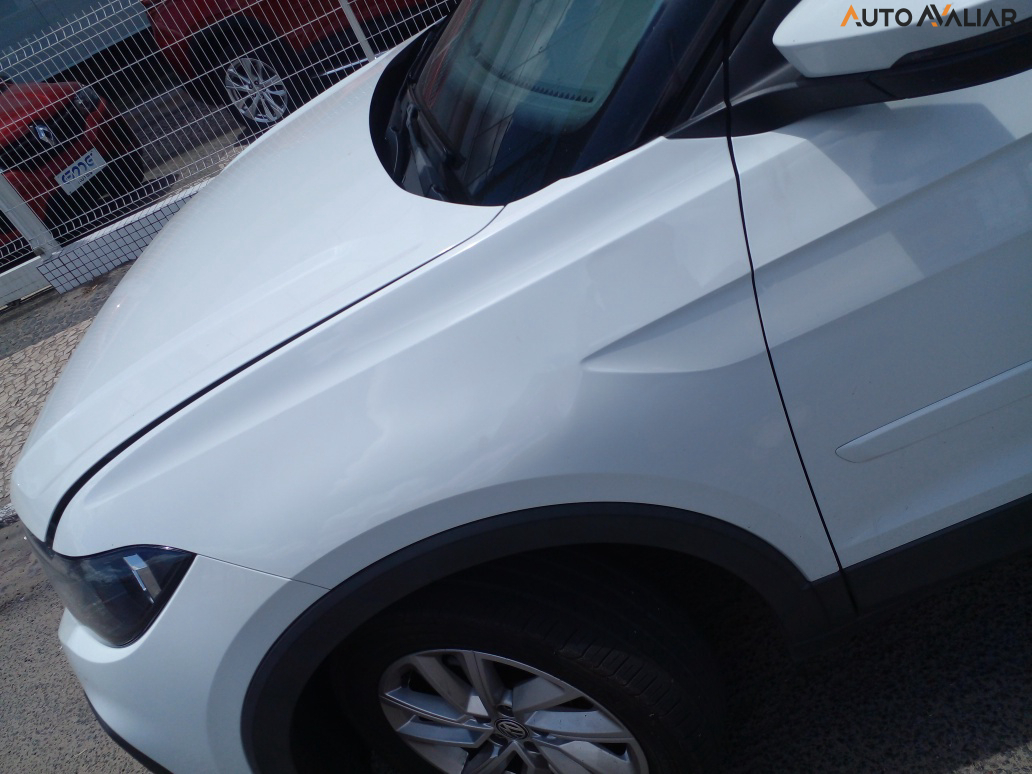 VOLKSWAGEN T-CROSS 1.0 200 TSI TOTAL FLEX AUTOMATICO