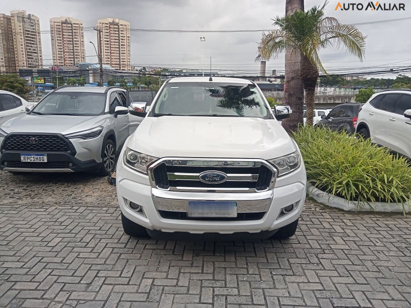 FORD RANGER 3.2 XLT 4X4 CD 20V DIESEL 4P AUTOMATICO