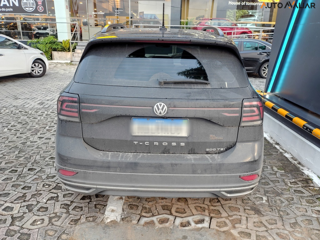VOLKSWAGEN T-CROSS 1.0 200 TSI TOTAL FLEX COMFORTLINE AUTOMÁTICO