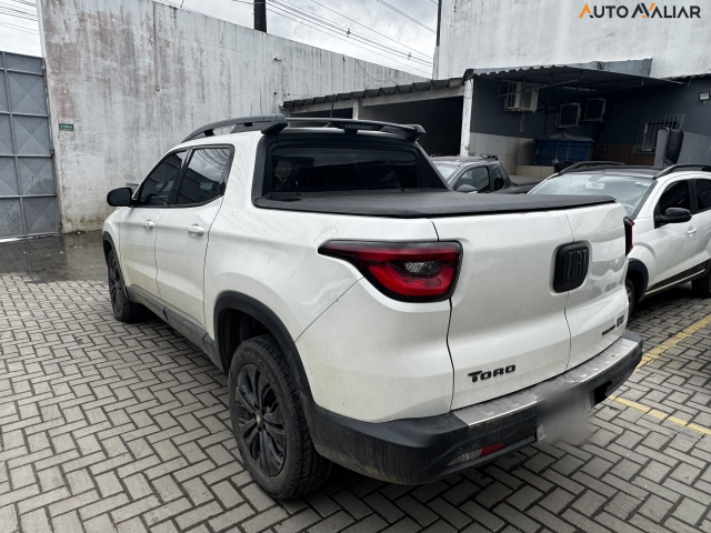 FIAT TORO 1.3 TURBO 270 FLEX VOLCANO AT6