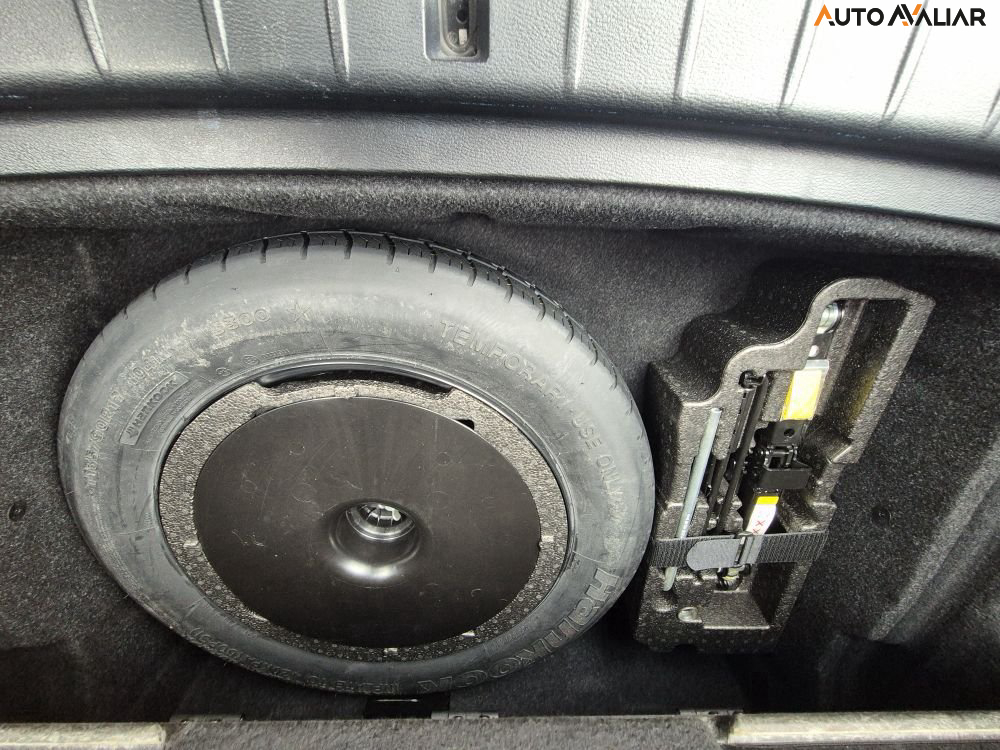 BMW X1 2.0 16V TURBO ACTIVEFLEX SDRIVE20I 4P AUTOMATICO