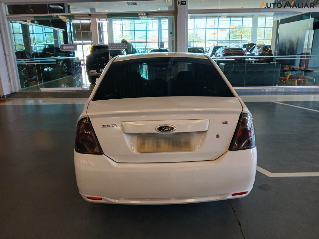 FORD FIESTA 1.6 SE SEDAN 16V FLEX 4P MANUAL