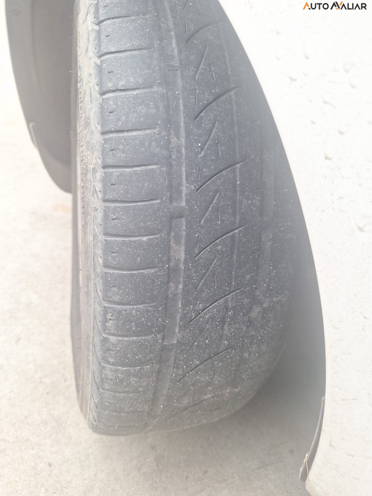 FORD FIESTA 1.6 SE HATCH 16V FLEX 4P MANUAL