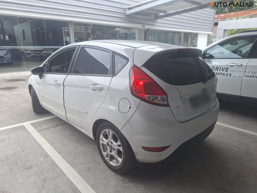 FORD FIESTA 1.6 SE HATCH 16V FLEX 4P MANUAL