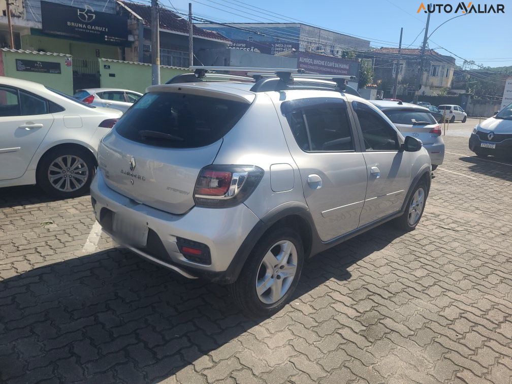RENAULT SANDERO 1.6 STEPWAY 8V FLEX 4P MANUAL