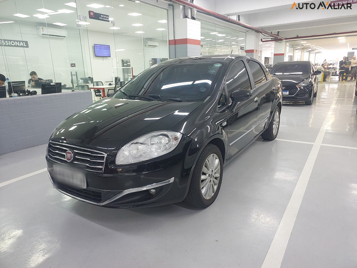 FIAT LINEA 1.8 ESSENCE 16V FLEX 4P AUTOMATIZADO