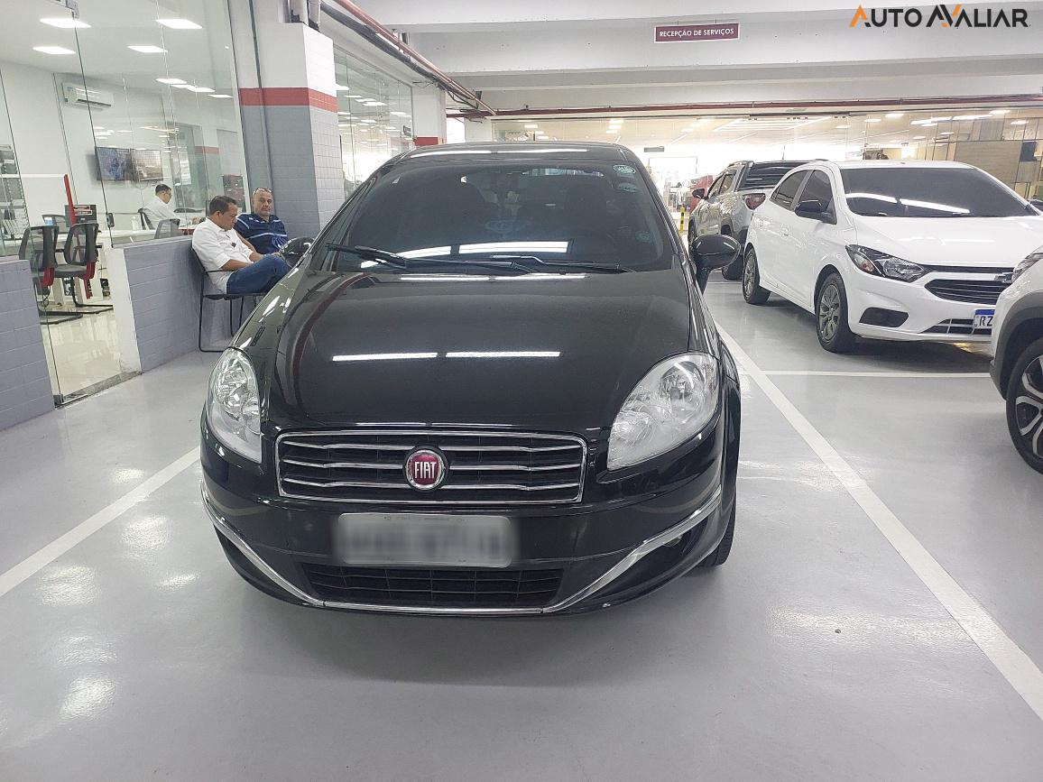 FIAT LINEA 1.8 ESSENCE 16V FLEX 4P AUTOMATIZADO