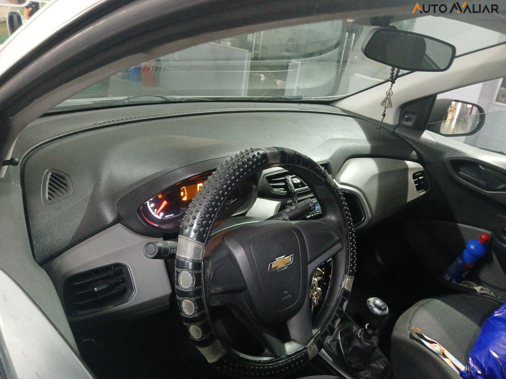 CHEVROLET ONIX 1.0 MPFI JOY 8V FLEX 4P MANUAL