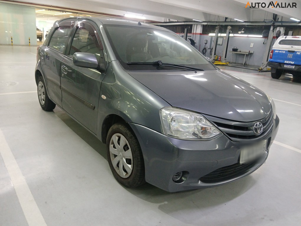 TOYOTA ETIOS 1.3 XS 16V FLEX 4P MANUAL