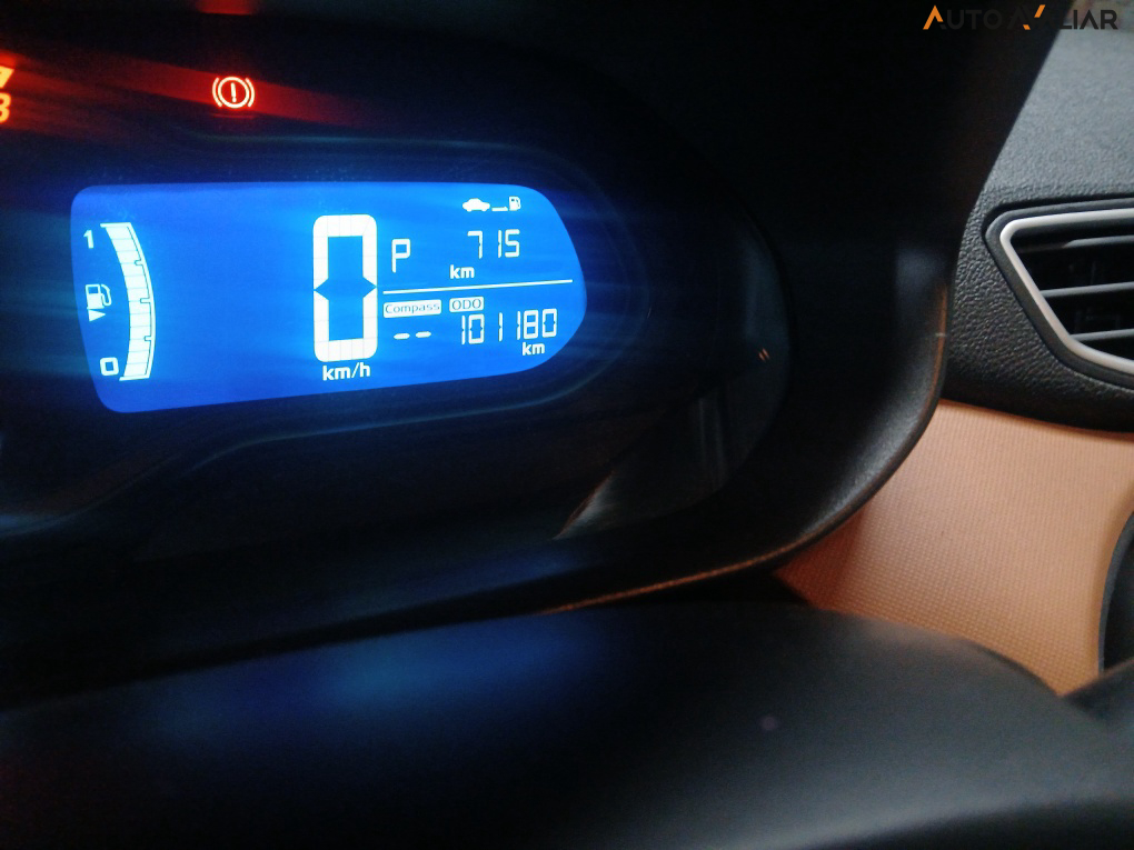 CHEVROLET ONIX 1.4 MPFI ACTIV 8V FLEX 4P AUTOMATICO