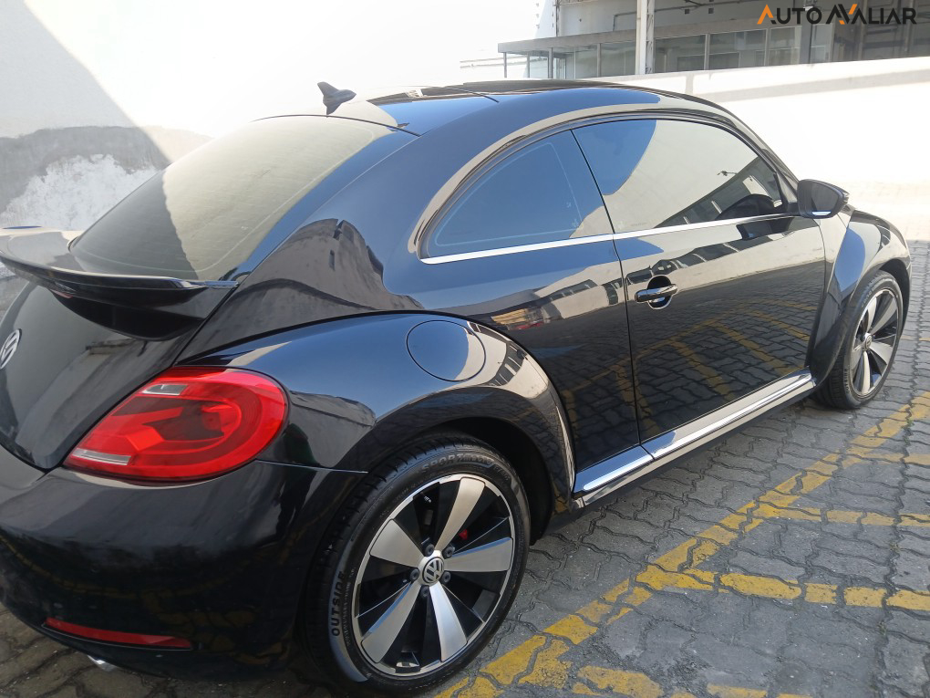 VOLKSWAGEN FUSCA 2.0 TSI 16V GASOLINA 2P AUTOMATICO