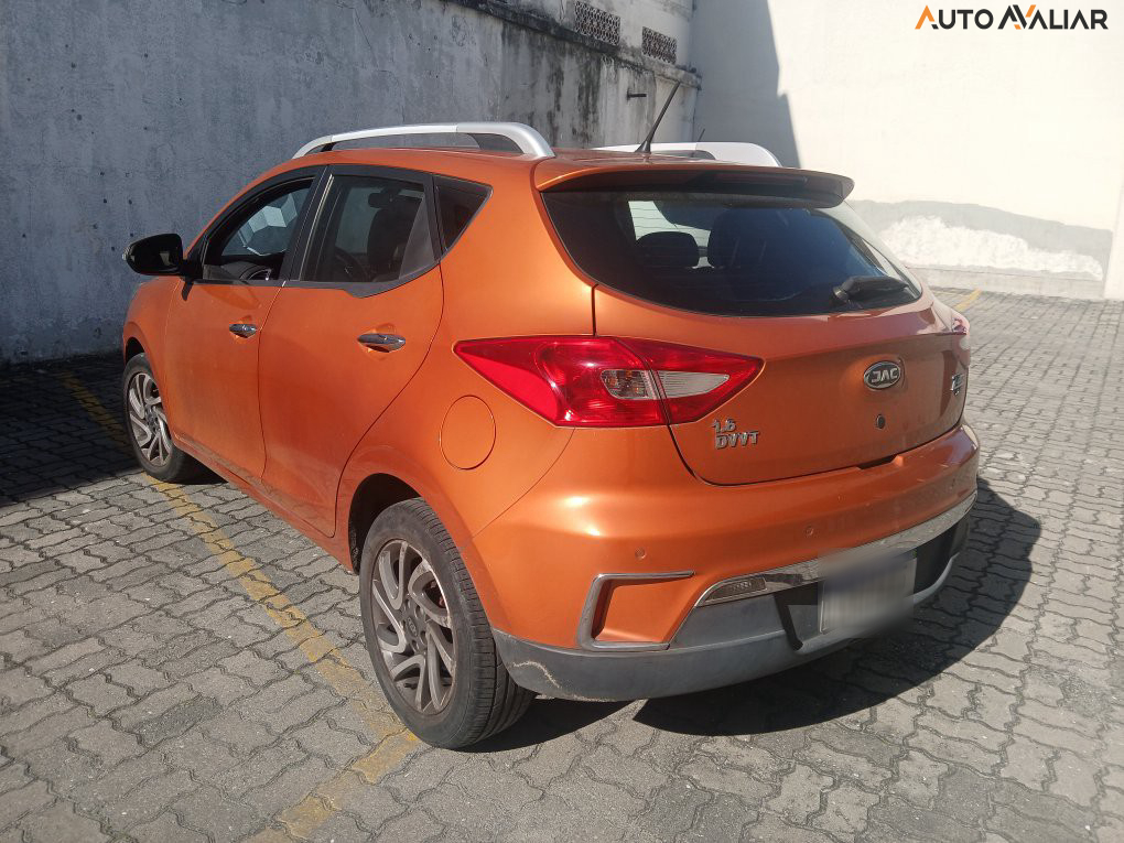 JAC T40 1.6 16V GASOLINA 4P CVT