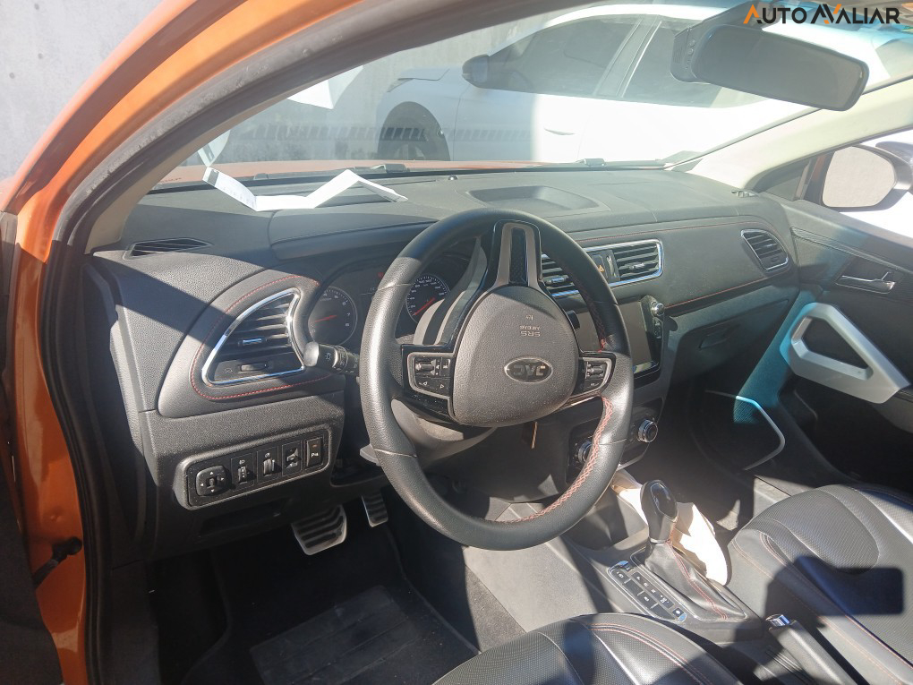 JAC T40 1.6 16V GASOLINA 4P CVT
