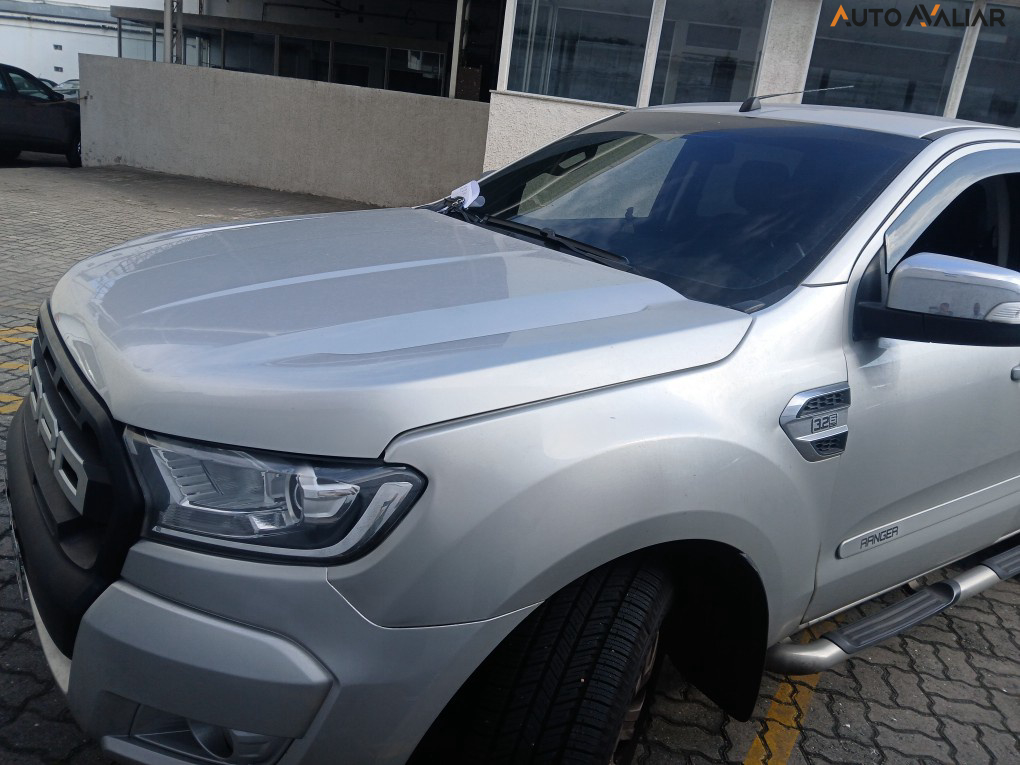 FORD RANGER 3.2 XLT 4X4 CD 20V DIESEL 4P AUTOMATICO