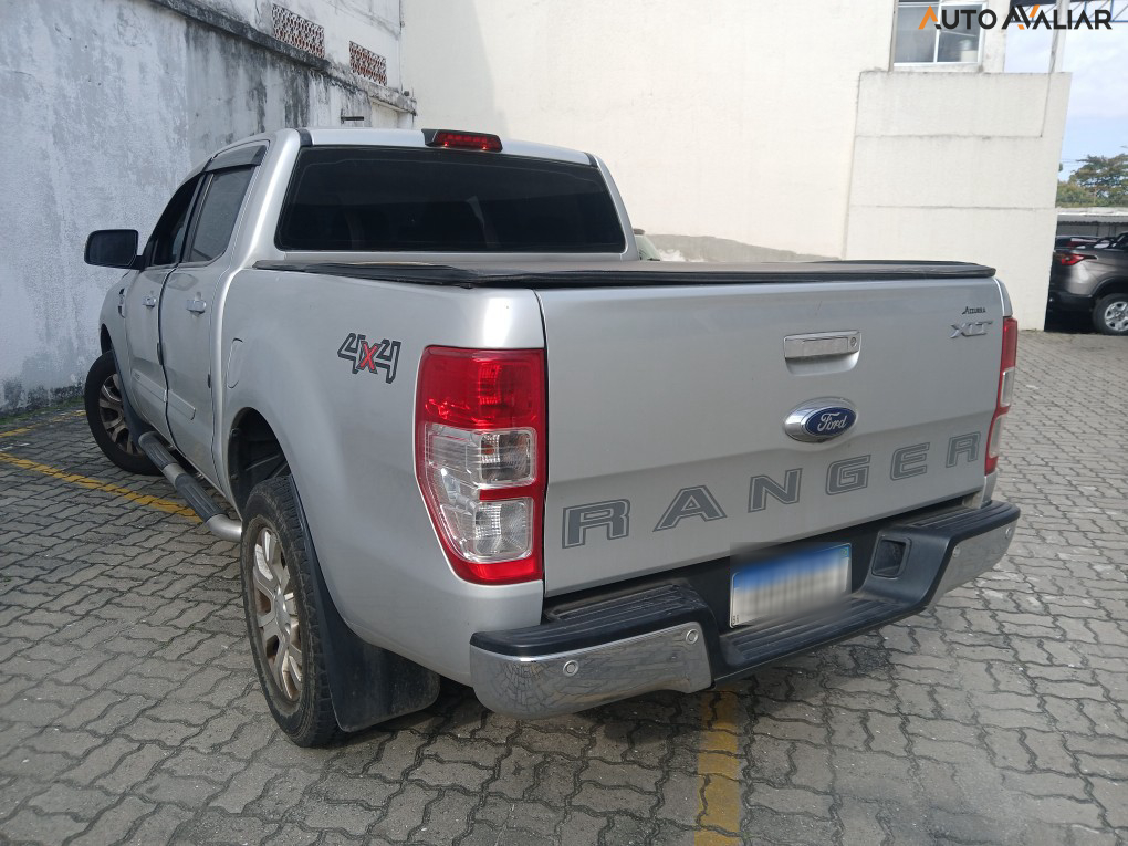 FORD RANGER 3.2 XLT 4X4 CD 20V DIESEL 4P AUTOMATICO