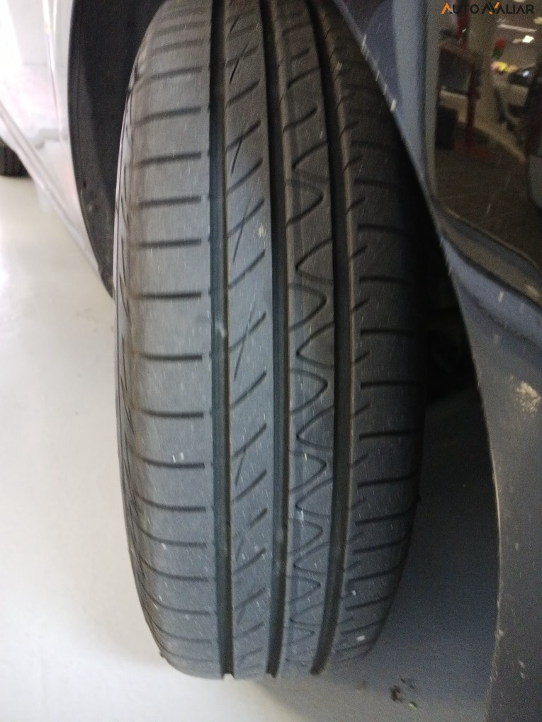CHEVROLET ONIX 1.0 MPFI LT 8V FLEX 4P MANUAL