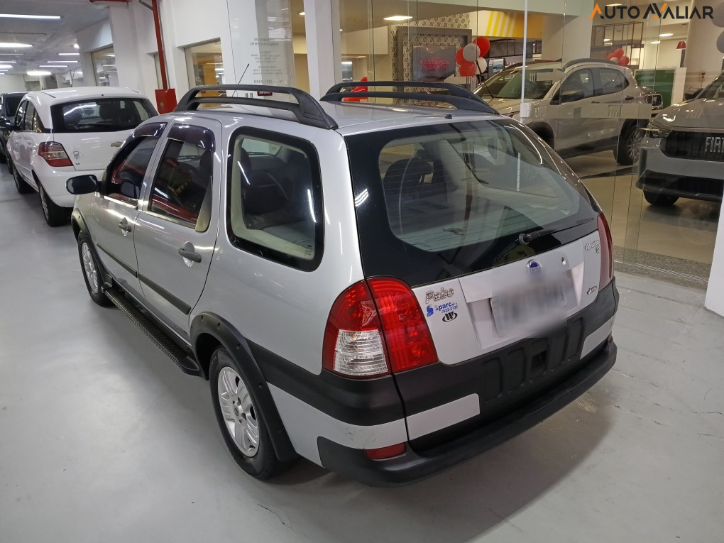 FIAT PALIO 1.8 MPI ADVENTURE WEEKEND 8V GASOLINA 4P MANUAL