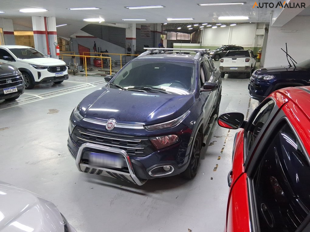 FIAT TORO 2.4 16V MULTIAIR FLEX VOLCANO AT9